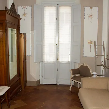 Santa Croce Charme *