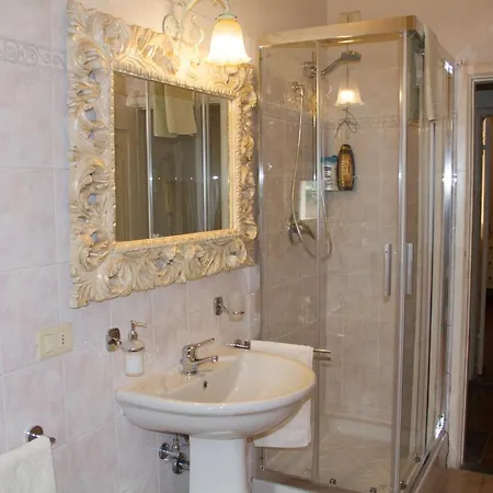 Santa Croce Charme 阿雷佐